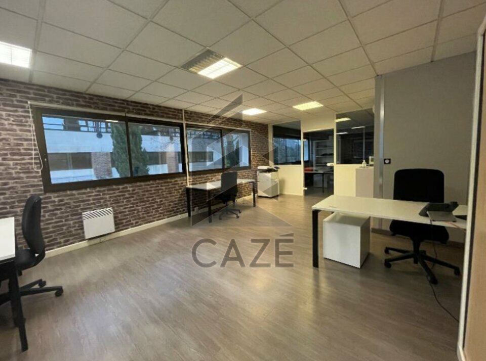 CAZE IMMOBILIER LOCATION-BUREAUX-GRADIGNAN-33