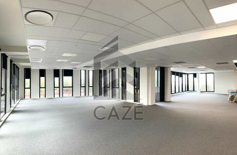 CAZE IMMOBILIER LOCATION-BUREAUX-BORDEAUX-33