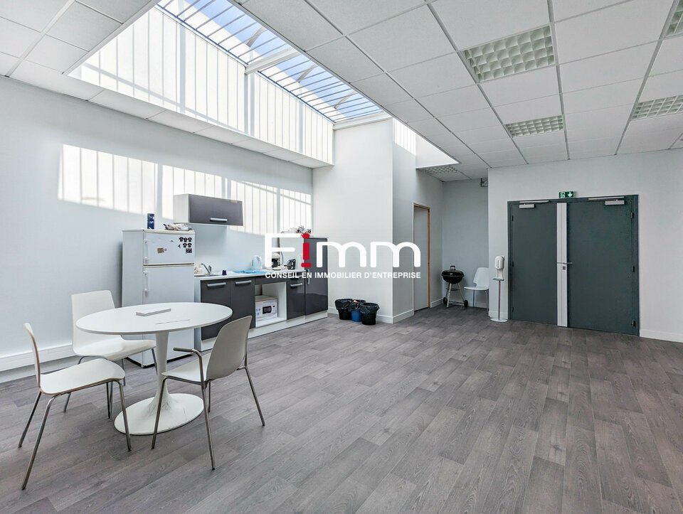 FIMM VENTE-BUREAUX-BUC-78