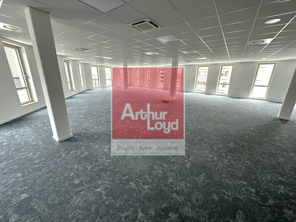 Arthur Loyd Troyes LOCATION-BUREAUX-TROYES-10