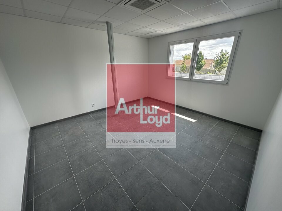 Arthur Loyd Troyes LOCATION-BUREAUX-TROYES-10