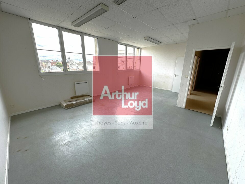 ARTHUR LOYD TROYES VENTE-BUREAUX-TROYES-10