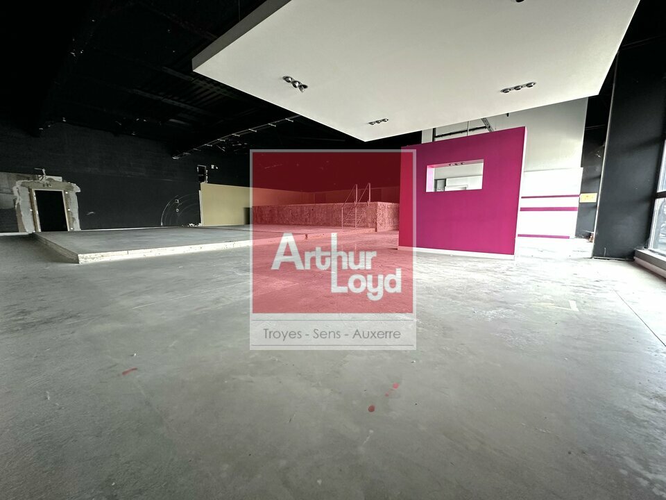 Arthur Loyd Troyes LOCATION-LOCAL COMMERCIAL-TROYES-10