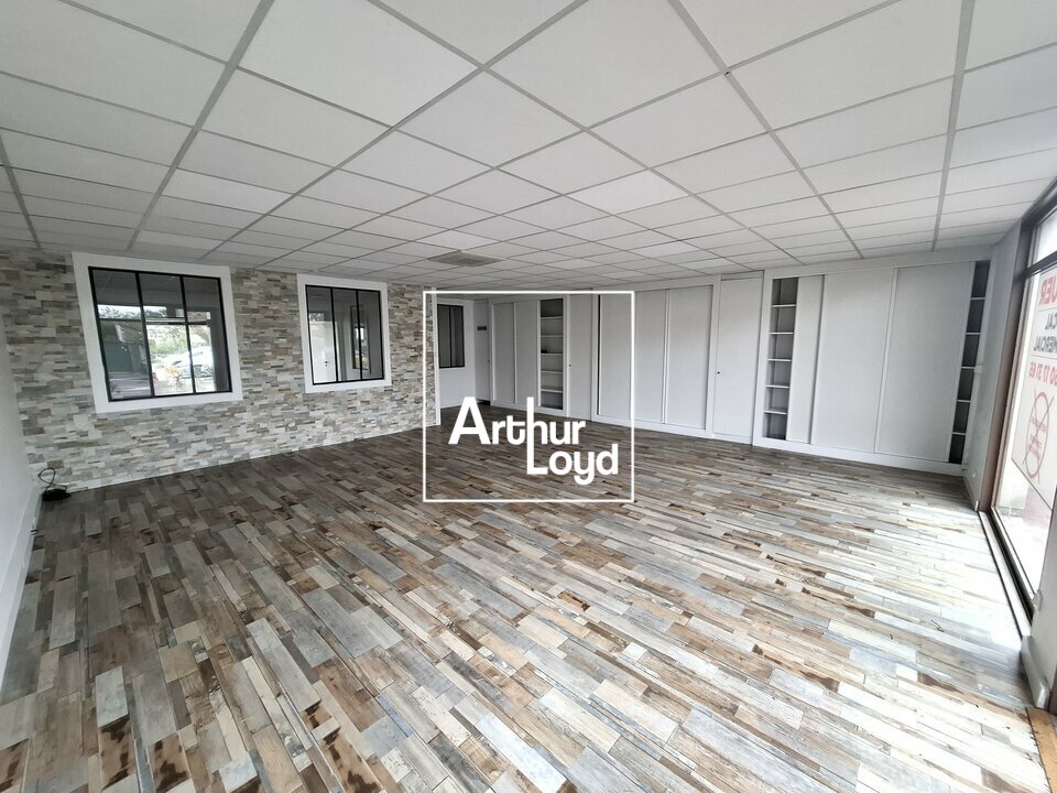 ARTHUR LOYD 77-91 LOCATION-BUREAUX-TORCY-77