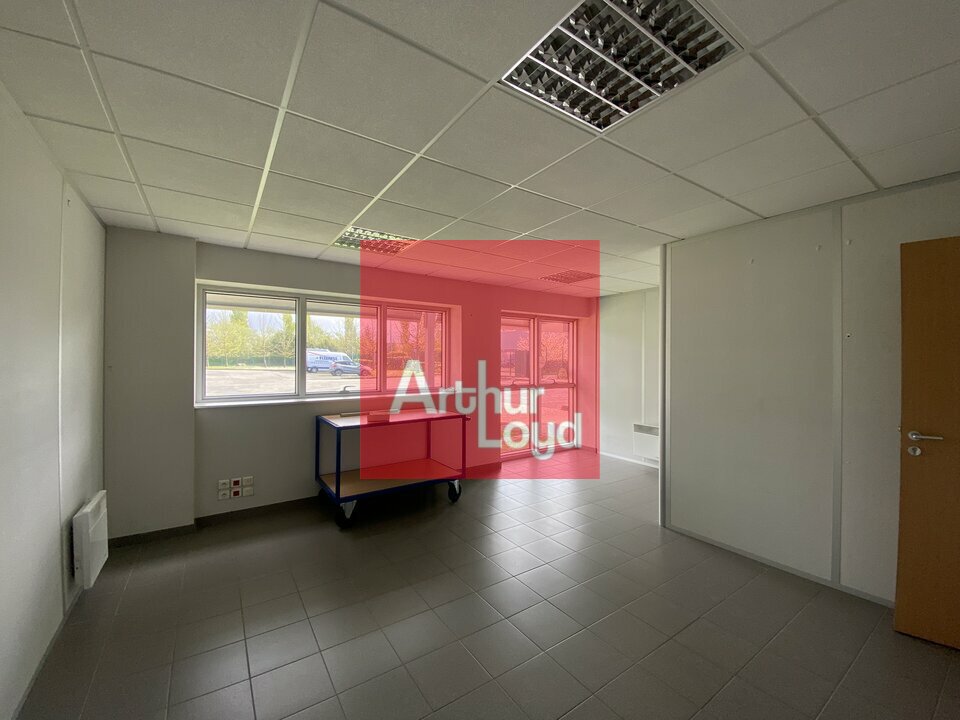 ARTHUR LOYD 77-91 LOCATION-BUREAUX-SERVON-77