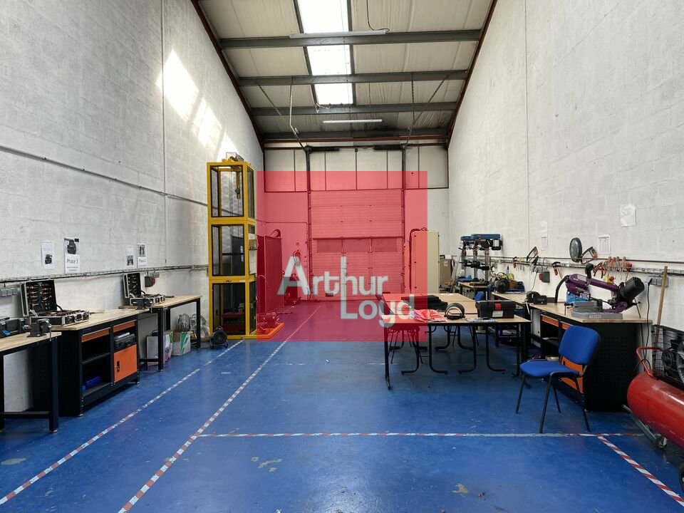 Arthur Loyd 77-91 LOCATION-ENTREPOT-GRIGNY-91