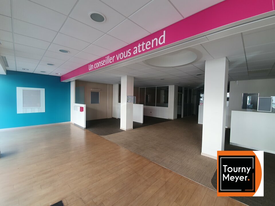 TOURNY MEYER LORIENT LOCATION-LOCAL COMMERCIAL-LORIENT-56