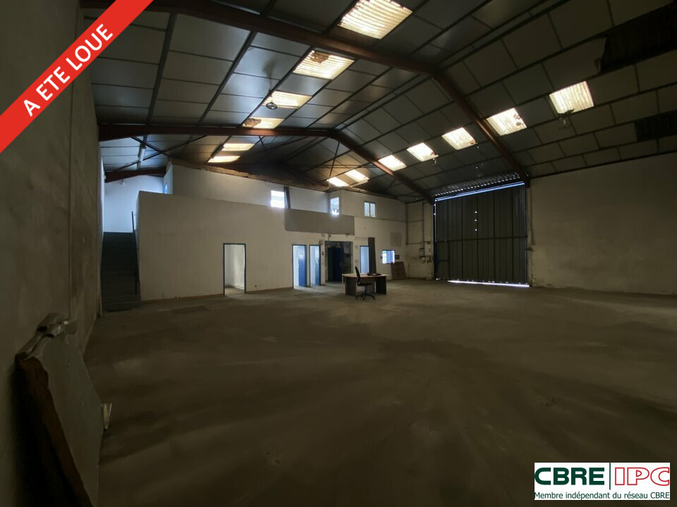 CBRE - IPC  LOCATION-Entrepôt-ANGLET-64