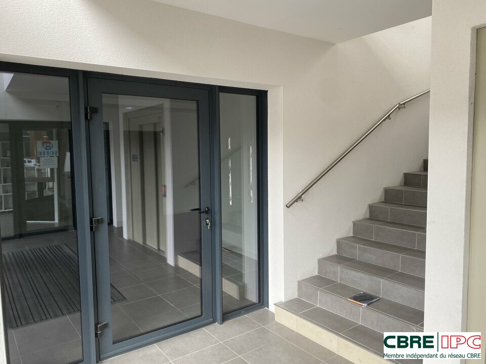 CBRE IPC LOCATION-BUREAUX-SAINT_PIERRE_DU_MONT-40