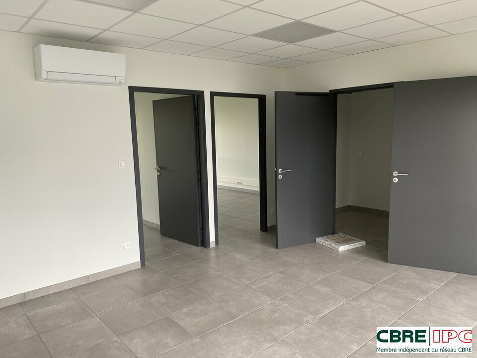 CBRE IPC LOCATION-BUREAUX-HAGETMAU-40