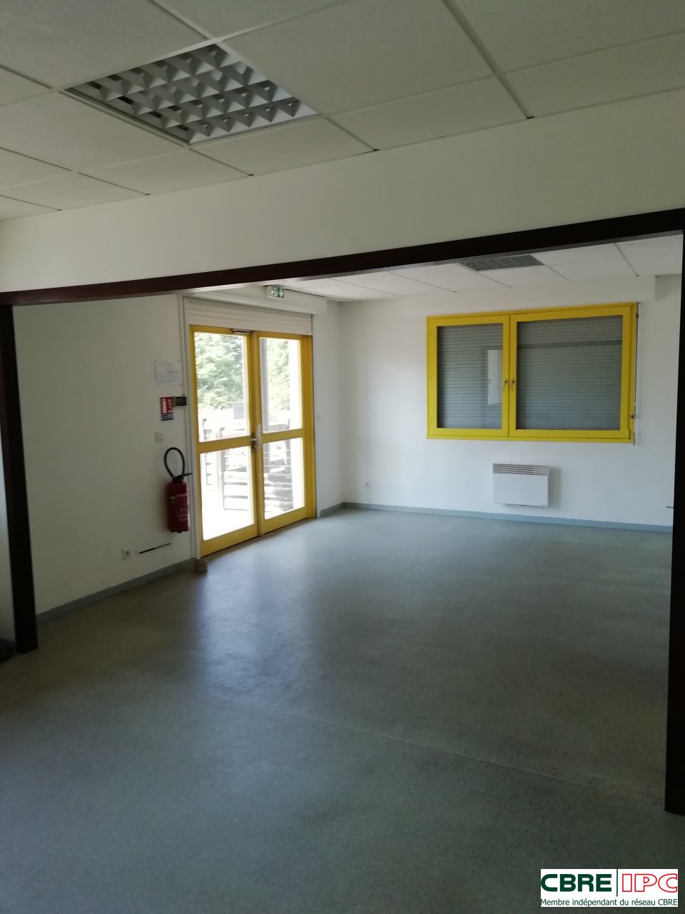 CBRE IPC LOCATION-BUREAUX-SAINT_PIERRE_DU_MONT-40