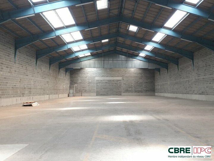 CBRE - IPC  LOCATION-Entrepôt-HENDAYE-64