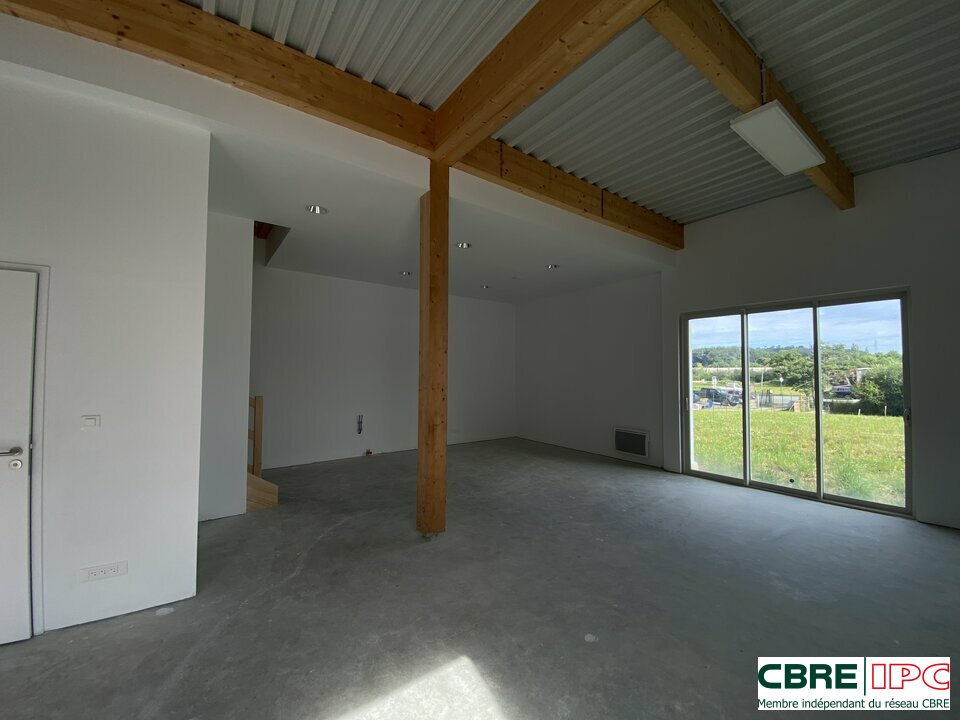 CBRE IPC LOCATION-BUREAUX-BIDART-64