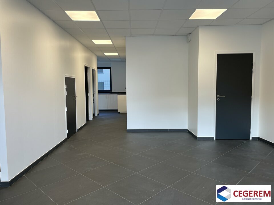 CEGEREM VENTE-BUREAUX-SAINT_PIERRE_DU_PERRAY-91