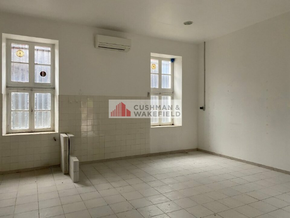 CUSHMAN WAKEFIELD NIMES VENTE-LOCAL COMMERCIAL-NIMES-30