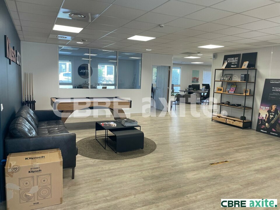 CBRE AXITE GRENOBLE LOCATION-BUREAUX-MONTBONNOT_SAINT_MARTIN-38