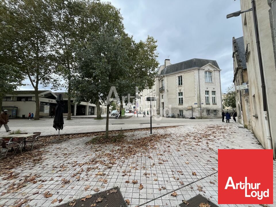 ARTHUR LOYD POITOU LOCATION-BUREAUX-POITIERS-86