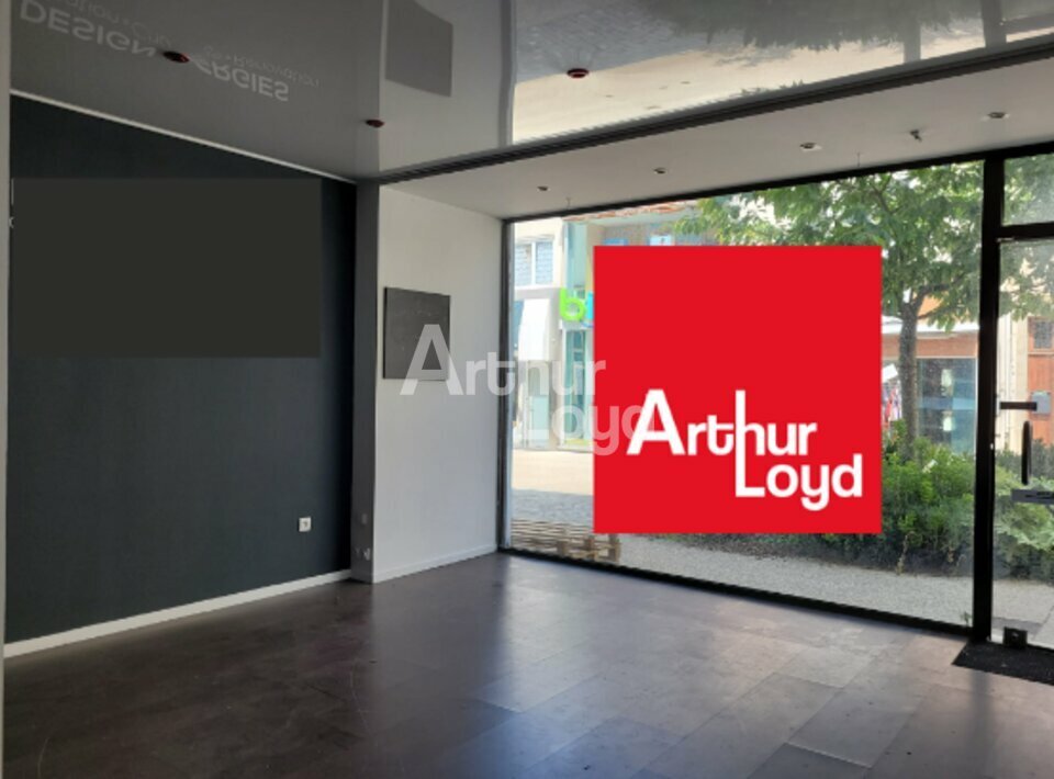 Arthur Loyd Poitou LOCATION-LOCAL COMMERCIAL-LA_ROCHE_SUR_YON-85