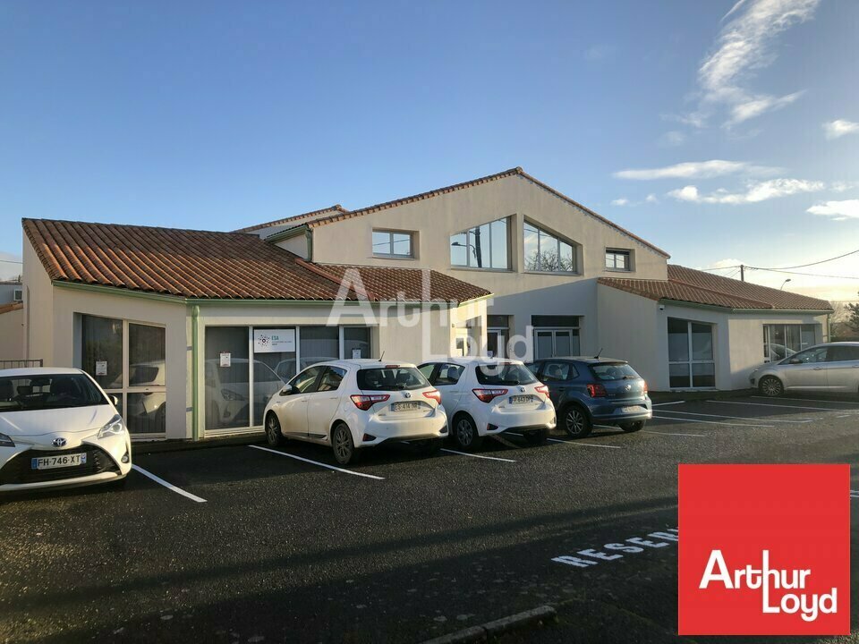 Arthur Loyd Poitou LOCATION-BUREAUX-NIORT-79