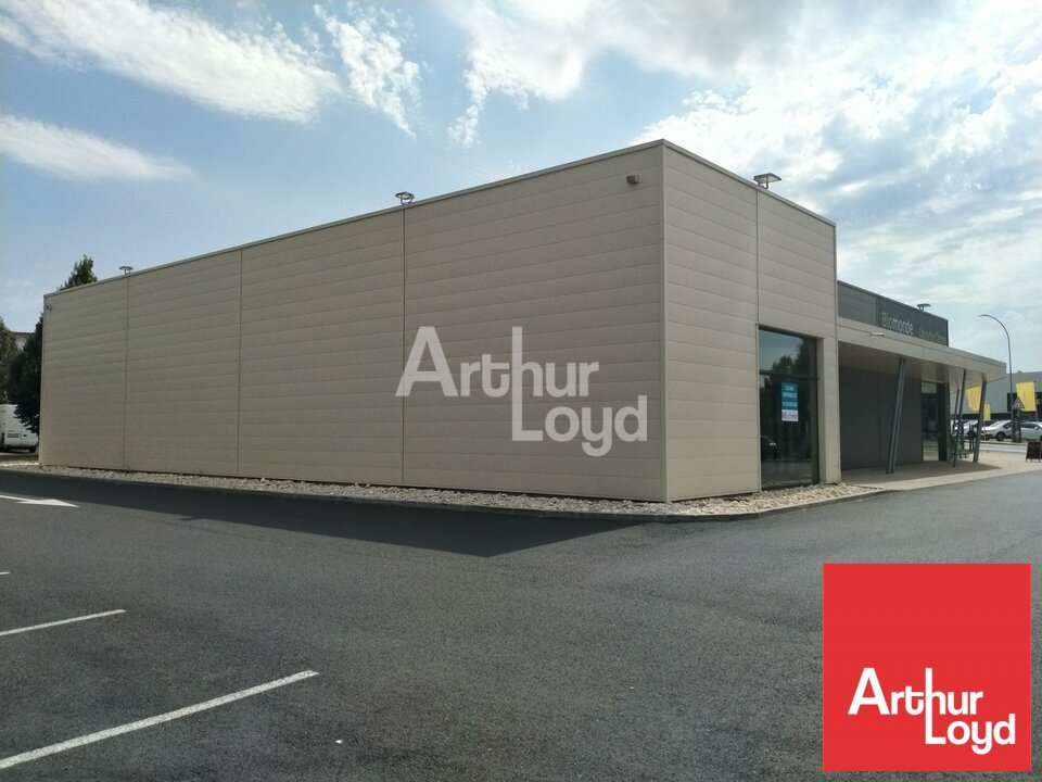 Arthur Loyd Poitou LOCATION-LOCAL COMMERCIAL-MONTMORILLON-86