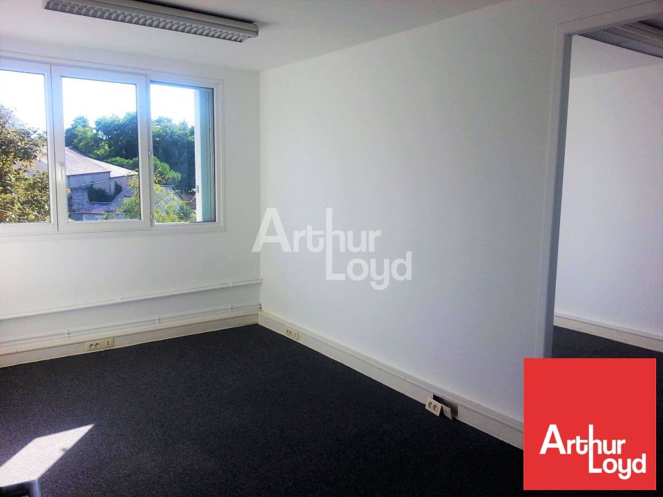 ARTHUR LOYD POITOU LOCATION-BUREAUX-POITIERS-86