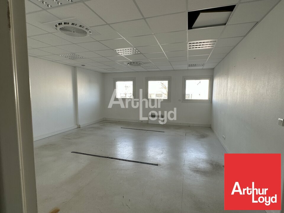 Arthur Loyd Poitou LOCATION-BUREAUX-POITIERS-86