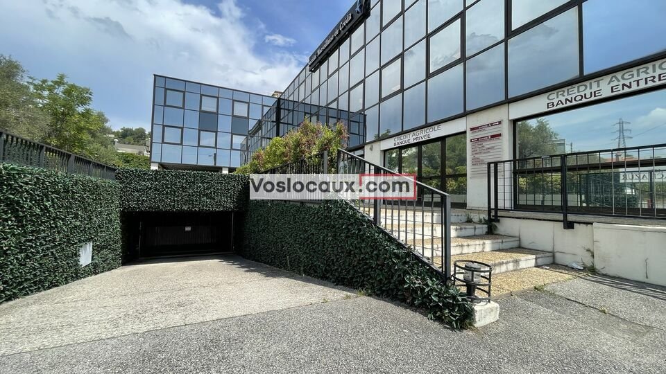 VOSLOCAUX.COM LOCATION-BUREAUX-LE_CANNET-06