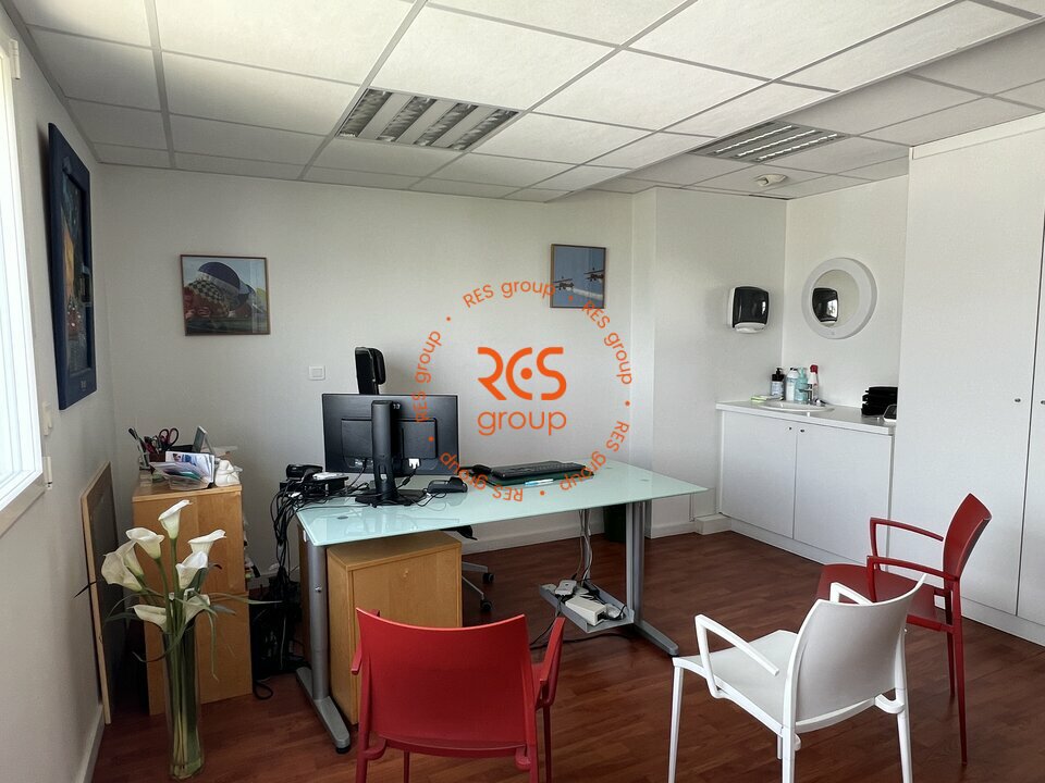 REAL ESTATE SERVICES VENTE-BUREAUX-LORMONT-33