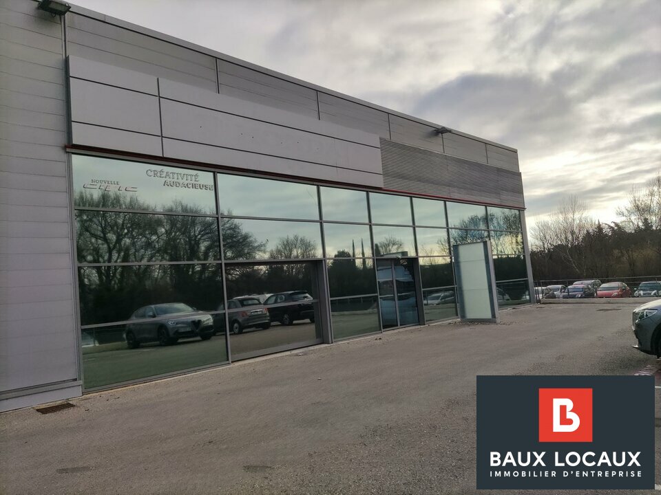 BAUX LOCAUX LOCATION-LOCAL COMMERCIAL-SALON_DE_PROVENCE-13