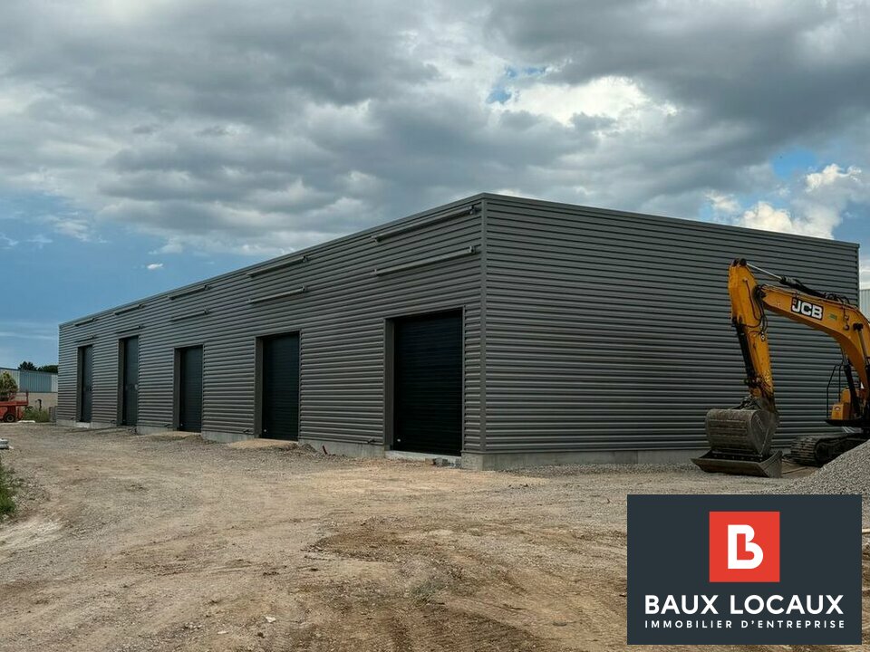 BAUX LOCAUX LOCATION-LOCAL D'ACTIVITE-GARONS-30