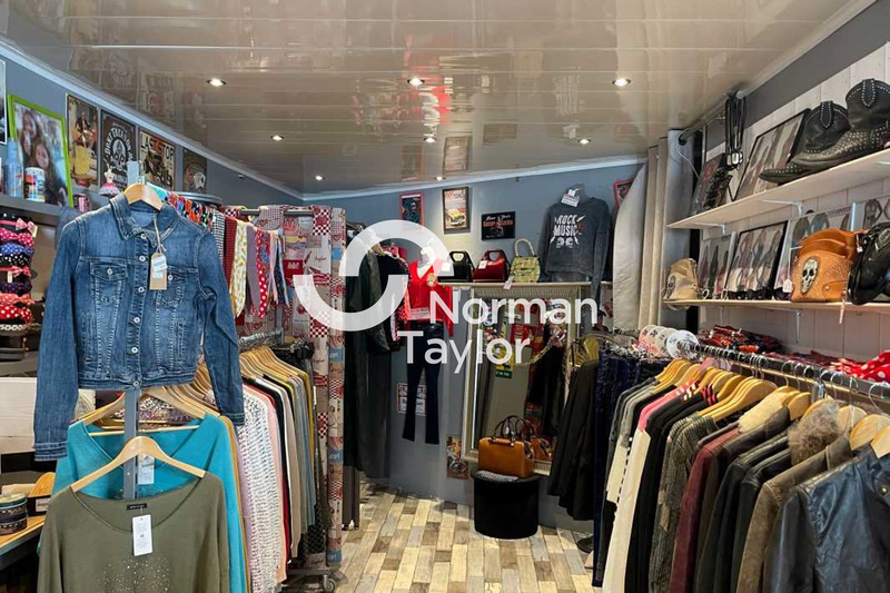 NORMAN TAYLOR MONTPELLIER CESSION-LOCAL COMMERCIAL-CASTELNAU_LE_LEZ-34