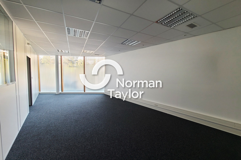 NORMAN TAYLOR MONTPELLIER LOCATION-BUREAUX-BEZIERS-34