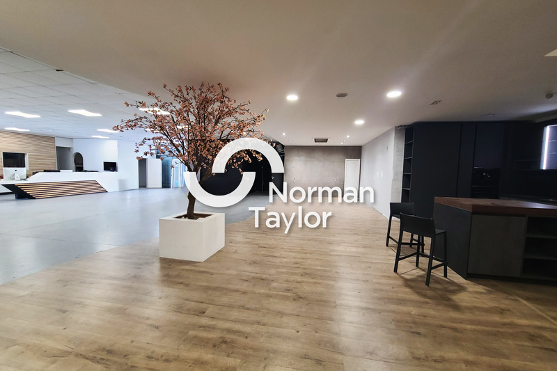 NORMAN TAYLOR MONTPELLIER LOCATION-LOCAL COMMERCIAL-BEZIERS-34