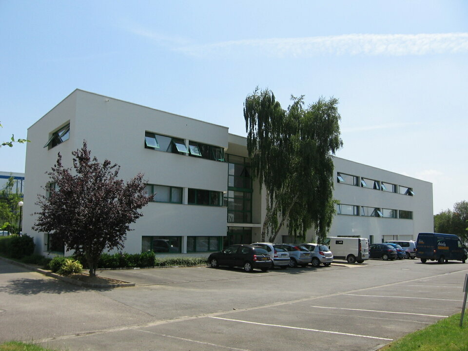 AXIO Pro LOCATION-BUREAUX-SAINT_JACQUES_DE_LA_LANDE-35