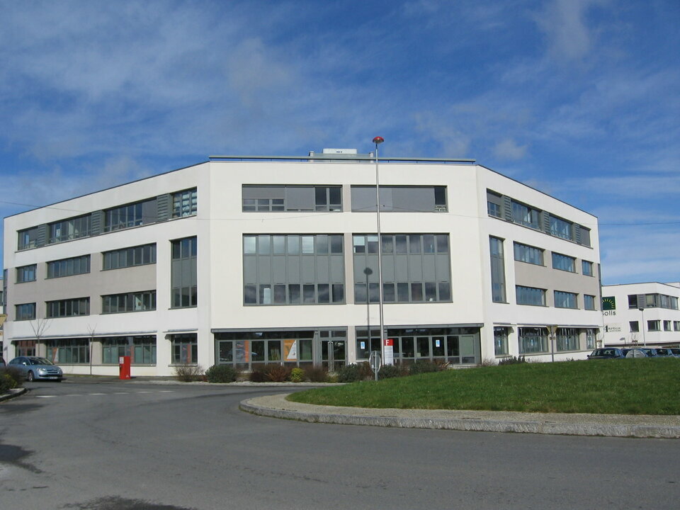 AXIO Pro LOCATION-BUREAUX-SAINT_GREGOIRE-35