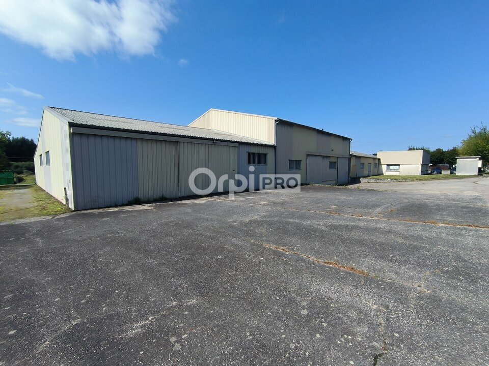 ORPI  BROUSSE IMMOBILIER VENTE-LOCAL D'ACTIVITE-MONTAIGNAC_SAINT_HIPPOLYTE-19