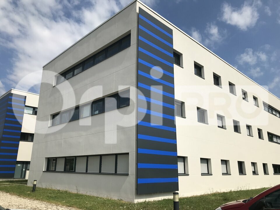 ORPI LA CENTRALE IMMOBILIERE LOCATION-BUREAUX-SAINT_CYR_SUR_LOIRE-37