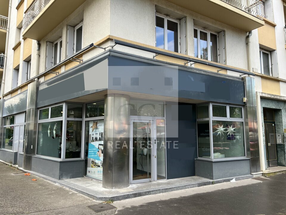 CGI REAL ESTATE LYON LOCATION-LOCAL COMMERCIAL-SAINT_PRIEST-69