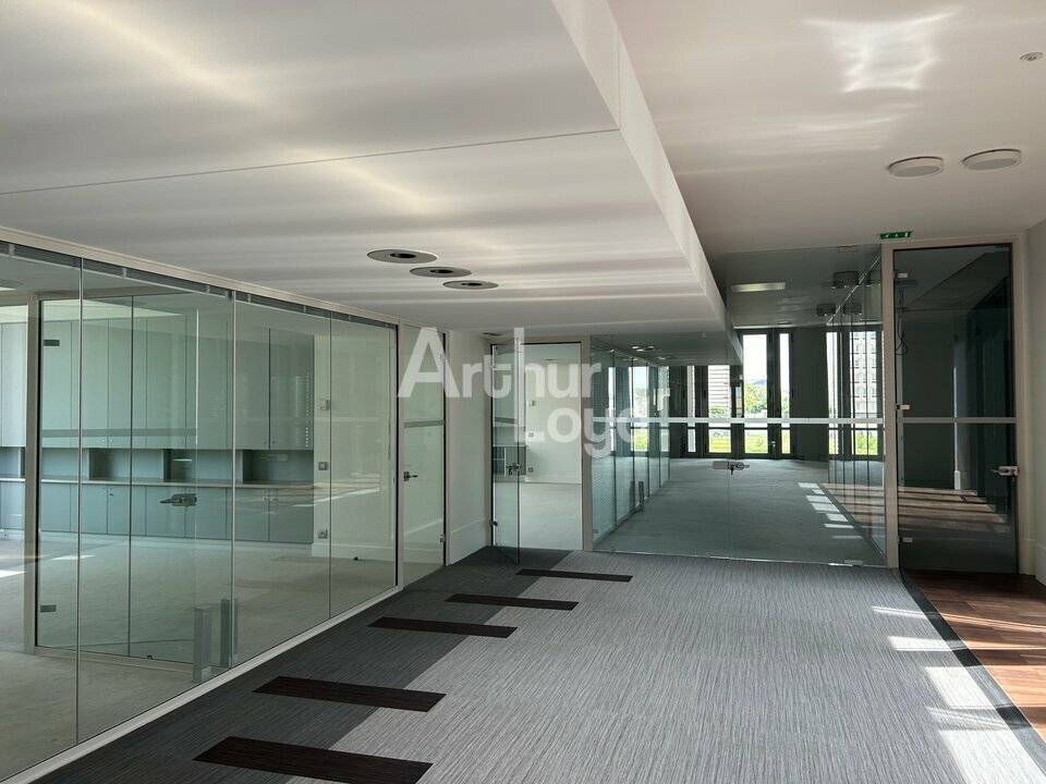 ARTHUR LOYD VICHY LOCATION-BUREAUX-VICHY-03