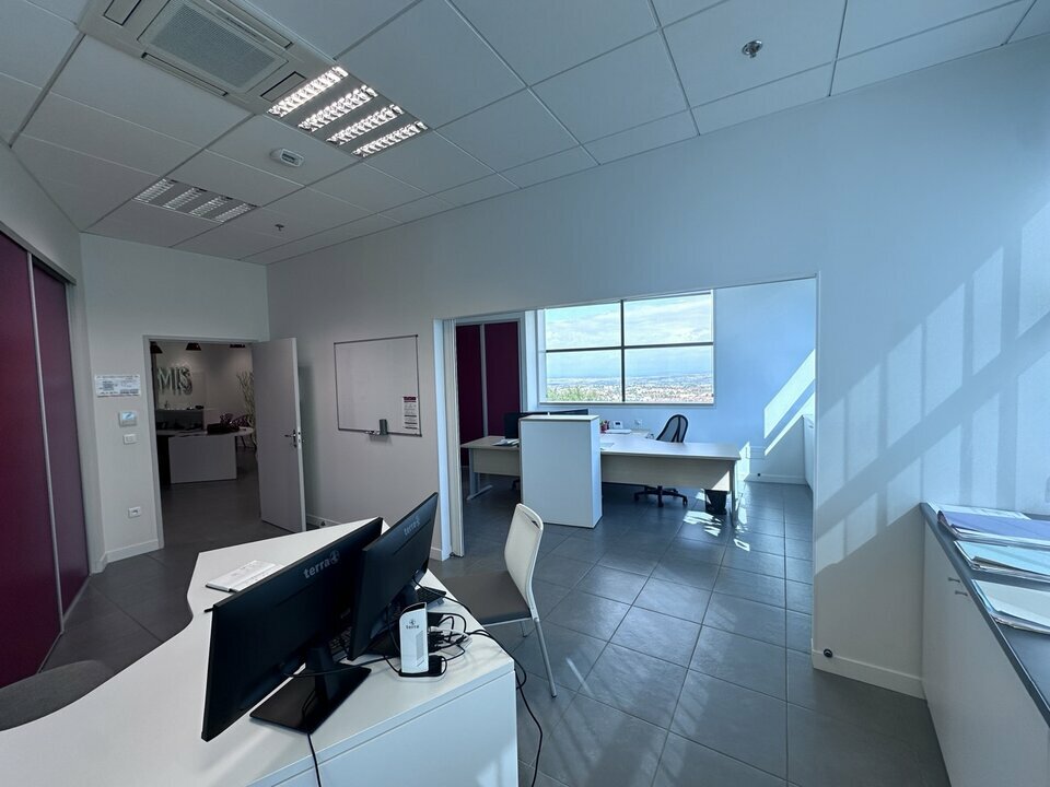 HURBAIN LOCATION-BUREAUX-CEYRAT-63