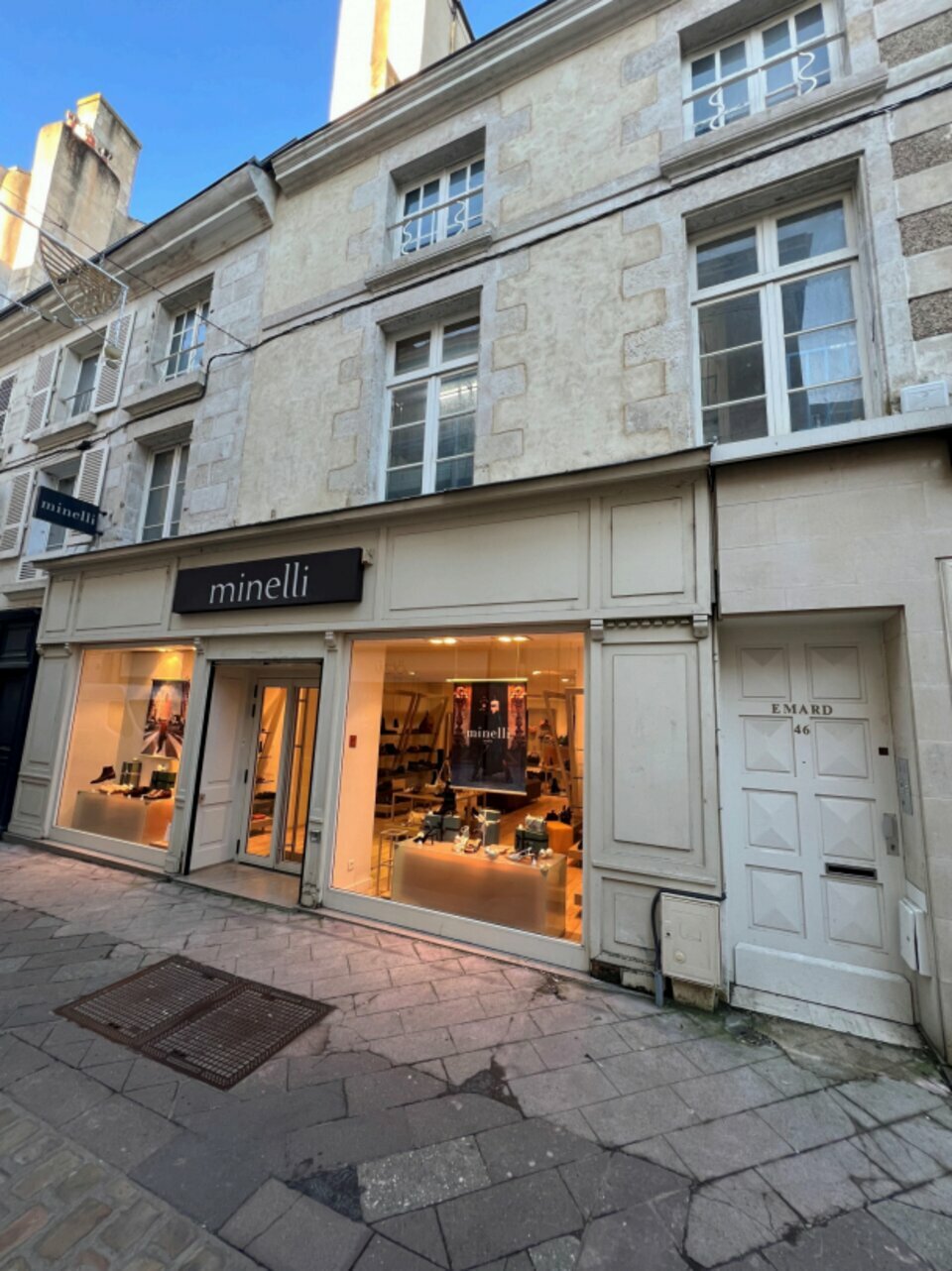 L ET A COMMERCES VENTE-LOCAL COMMERCIAL-POITIERS-86