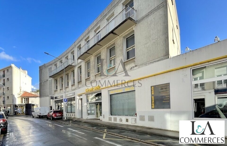 L A COMMERCES LOCATION-LOCAL COMMERCIAL-POITIERS-86