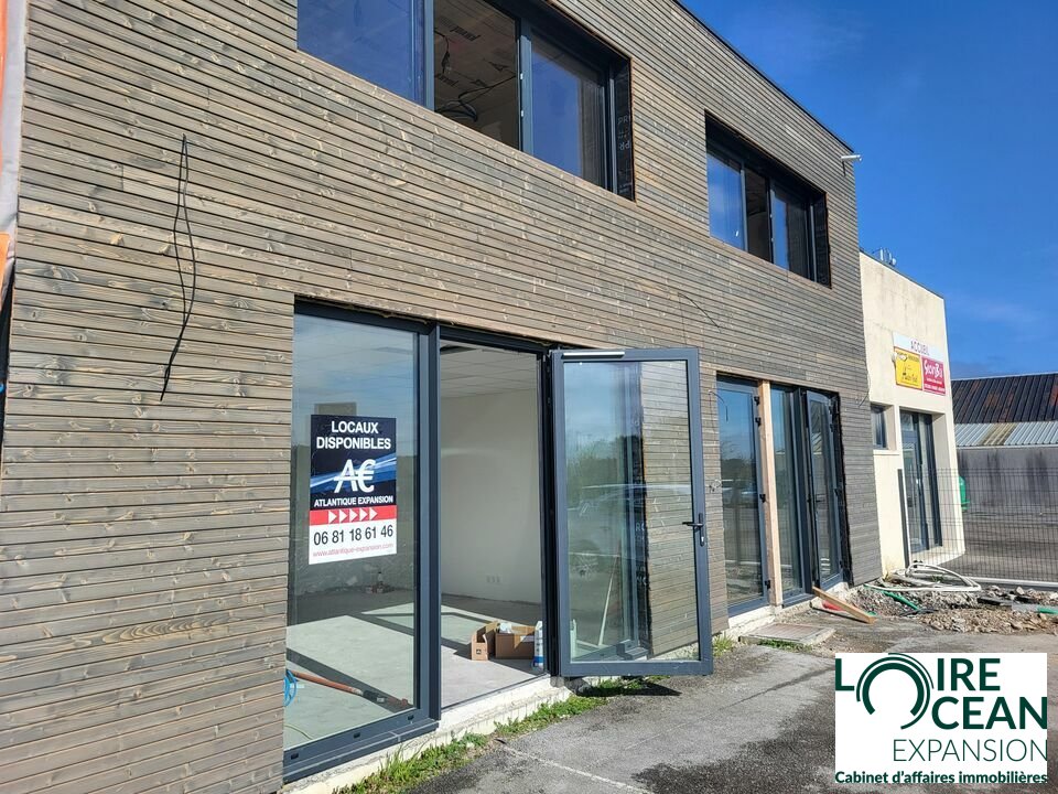 LOIRE OCEAN TRANSACTIONS LOCATION-LOCAL COMMERCIAL-PORNIC-44