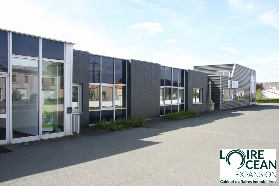 LOIRE OCEAN TRANSACTIONS VENTE-LOCAL COMMERCIAL-LE_FUILET-49