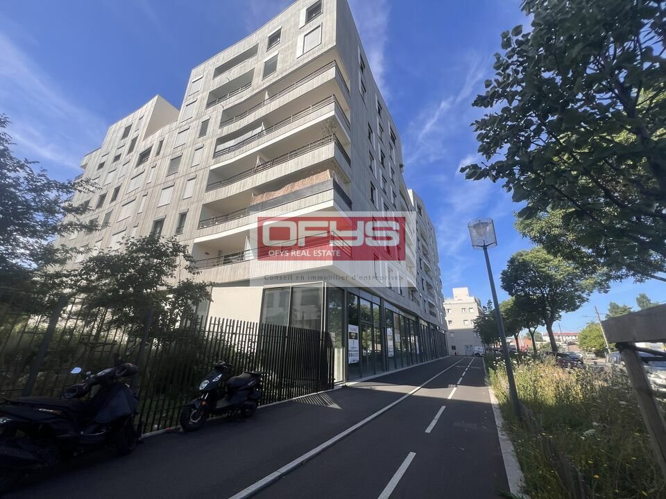 OFYS LOCATION-LOCAL COMMERCIAL-VILLEURBANNE-69